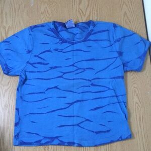 Free with Bundle New Womens crop top or short length T-shirt size Medium